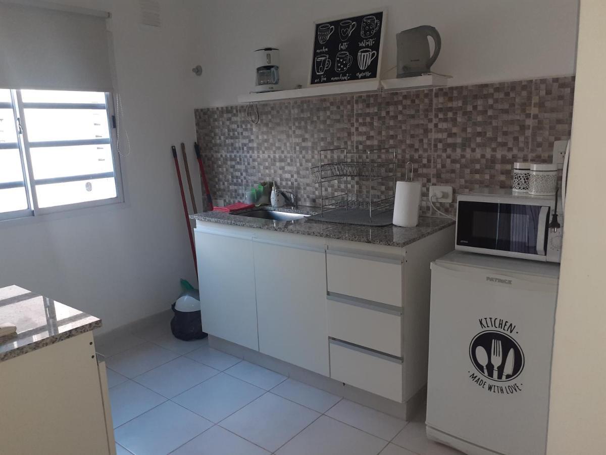 Departamento Witcomb Con Estacionamiento Apartment Bahía Blanca Екстериор снимка