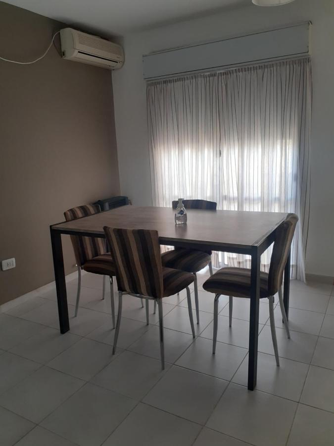Departamento Witcomb Con Estacionamiento Apartment Bahía Blanca Екстериор снимка